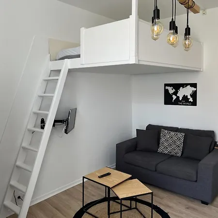 Equipe A Deux Pas De La - 1er Etage - 2 Personnes 아파트 *