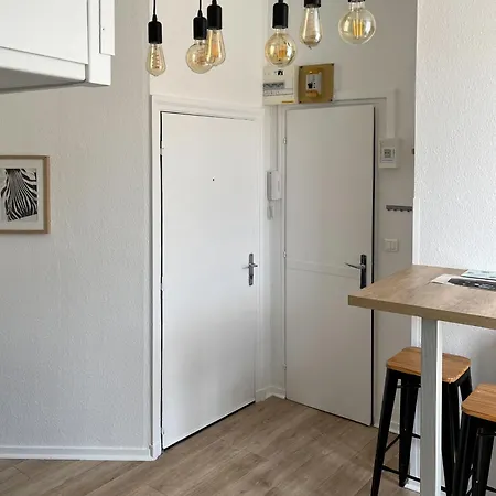 Studio Tout Equipe A Deux Pas De La Plage - 1Er Etage - 2 Personnes Apartamento